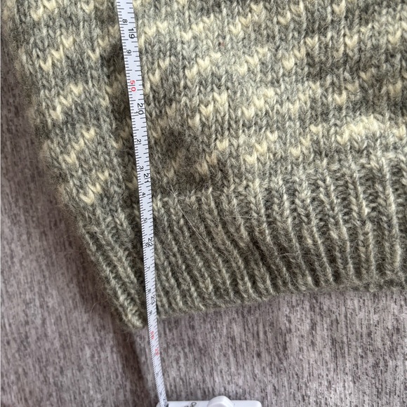 100% Wool L.L. Bean Vintage Gray Button-Up Cardigan - Picture 7 of 7